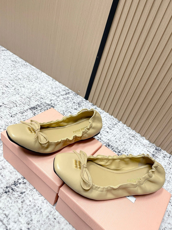Miu Mary Jane Flat Beige Sheepskin 591574