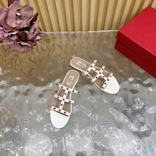Rockstud Leather Caged Mule Sandals 10mm White Sheepskin 307860