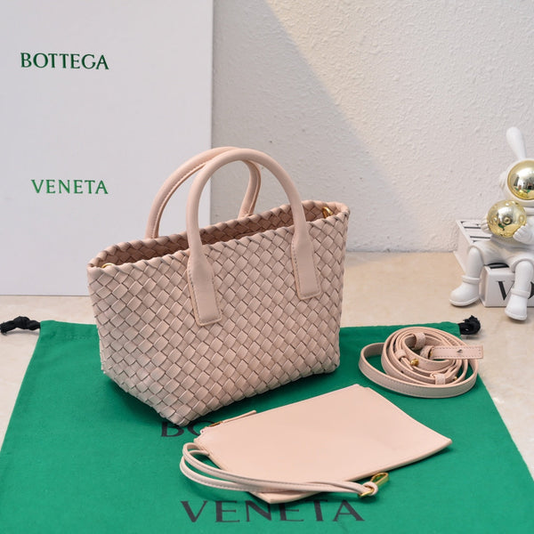 BV Mini Cabat 20cm Leather GHW