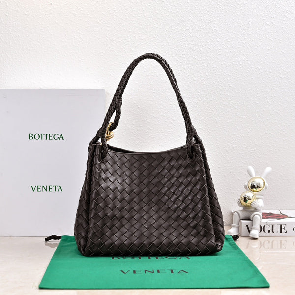 BV 26s Parachute Bag Black Intrecciato Leather 291397