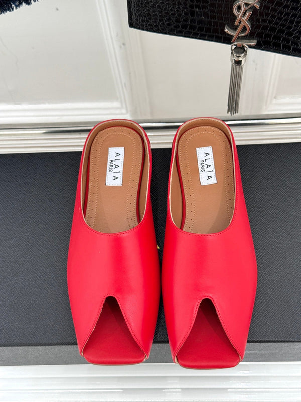 Alaia Slipper Red Calfskin 293196