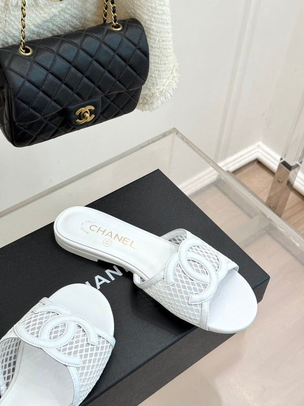 CC Openwork Slippers White Mesh Lambskin 825758