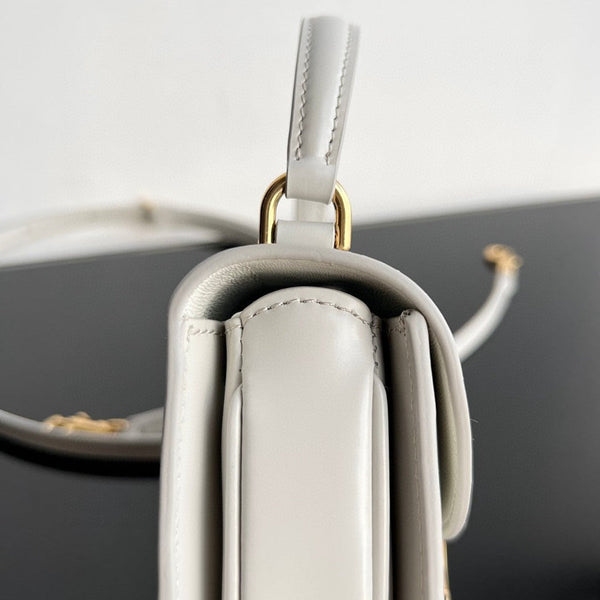 TRIOMPHE 15 White Calfskin Handbag