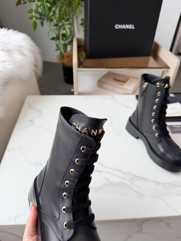 CC 26s Ankle Boot Black Leather