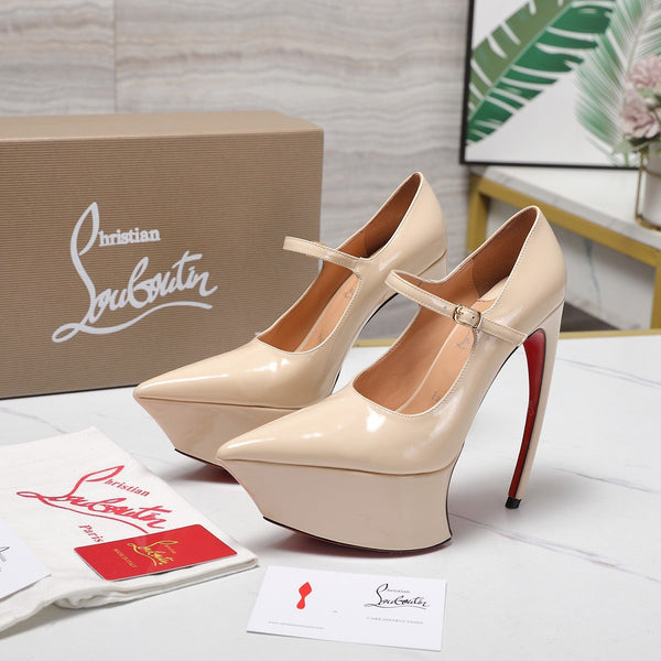 CL Matières Fécales Platform Pumps 15cm Beige Patent Leather 637884