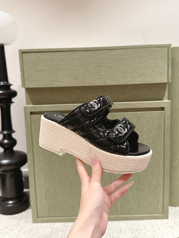 CC 26s Dad Platform Sandal Mule Black Sheepskin 762871