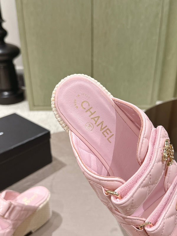 CC 26s Dad Platform Sandal Mule Light Pink Sheepskin 762873