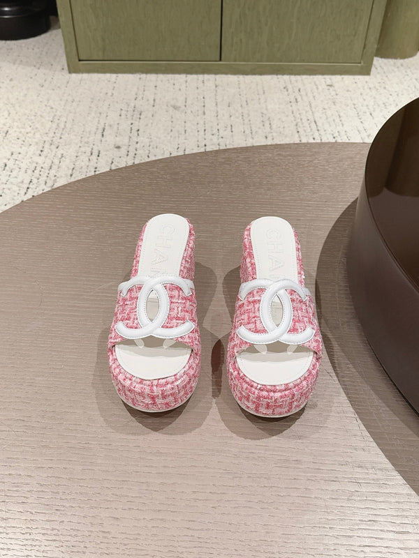 CC 26s Platform Mules Pink Lambskin Fabric 916997
