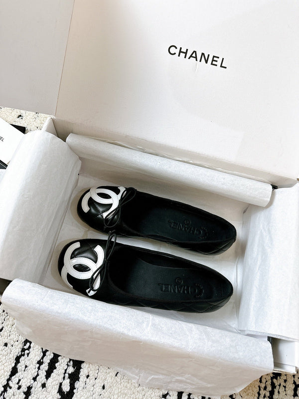 CC 26s Coco Beach Ballet Flats Black Quited Lambskin 741089