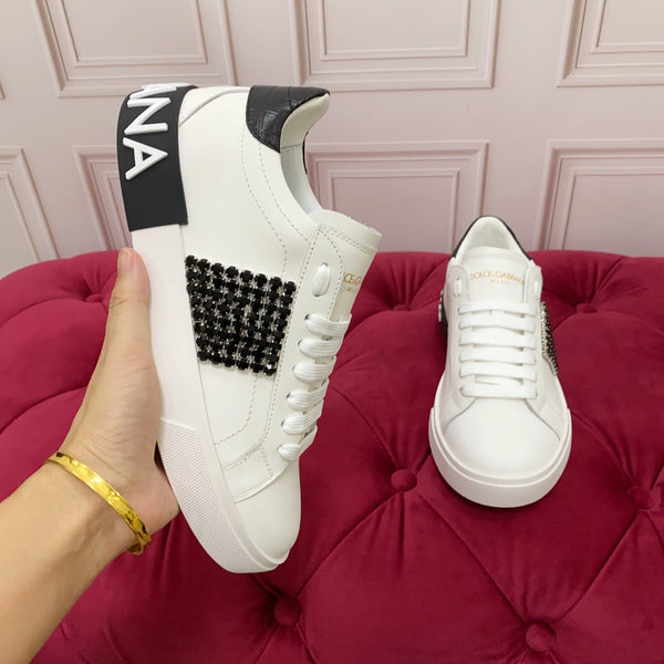 DC 25 Portofino Vintage Sneakers Black White Cowhide & Rhinestone Silk 333876