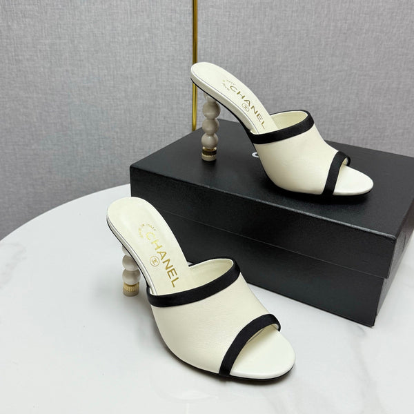 CC 25 High Heel Slippers 85mn White Black Sheepskin 368789