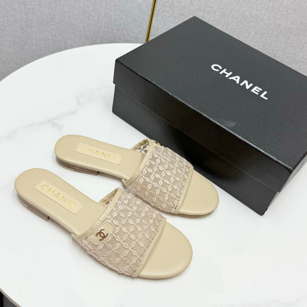 CC 25 Flat Mule Sandals Beige Mesh And Sheepskin 368807