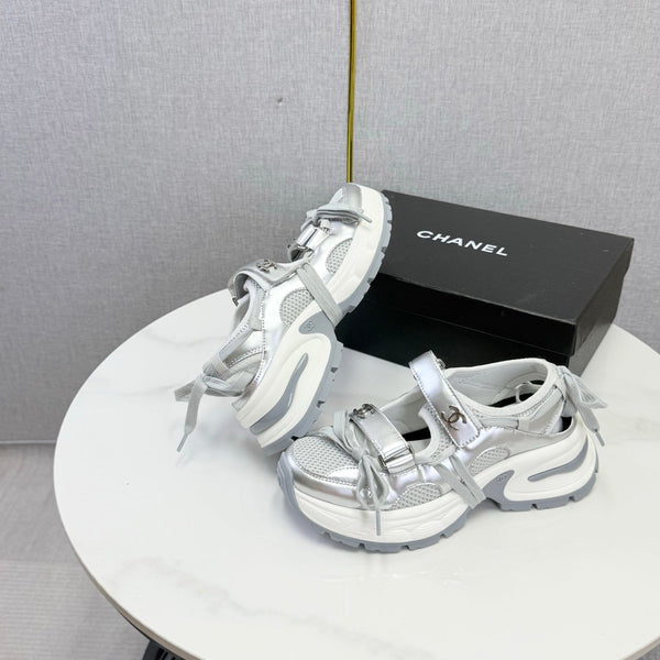 CC 26s Casual Sneakers White Sliver Leather Mesh 865830