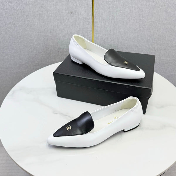 CC 26s Pointed Loafers Black White Sheepskin 972787