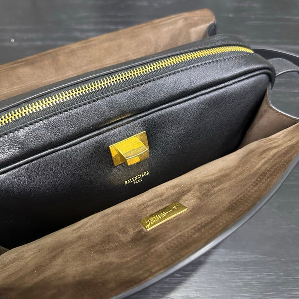 BG Le 7 Shoulder Bag Black Calfksin