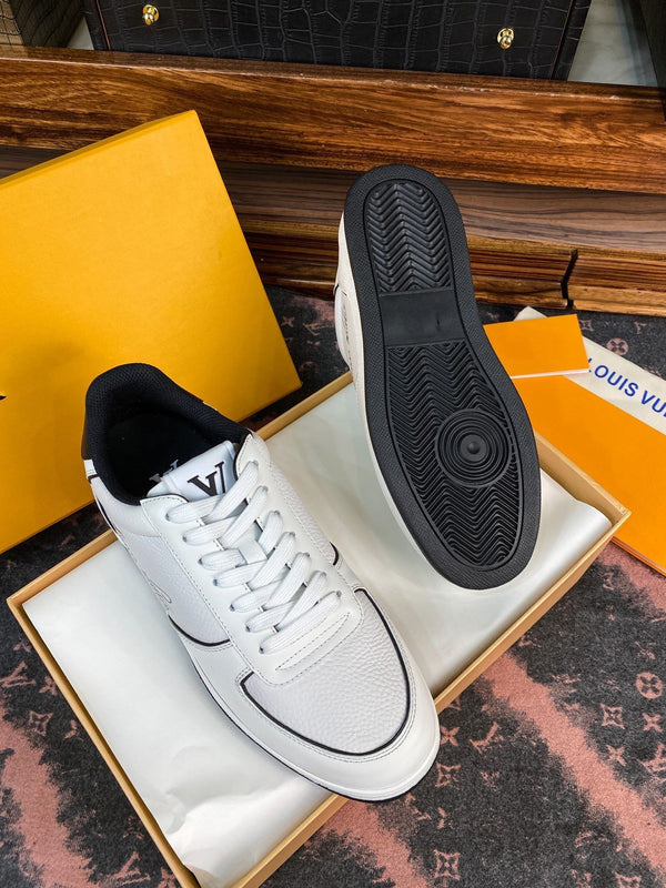 LV RIVOLI FAT SNEAKER WHITE BLACK