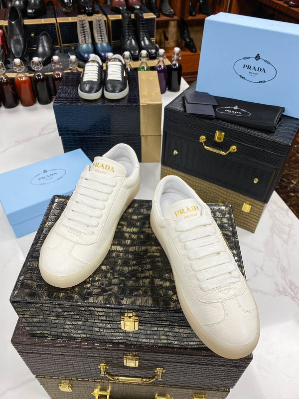 PRA LANE SNEAKER WHITE CALFSKIN