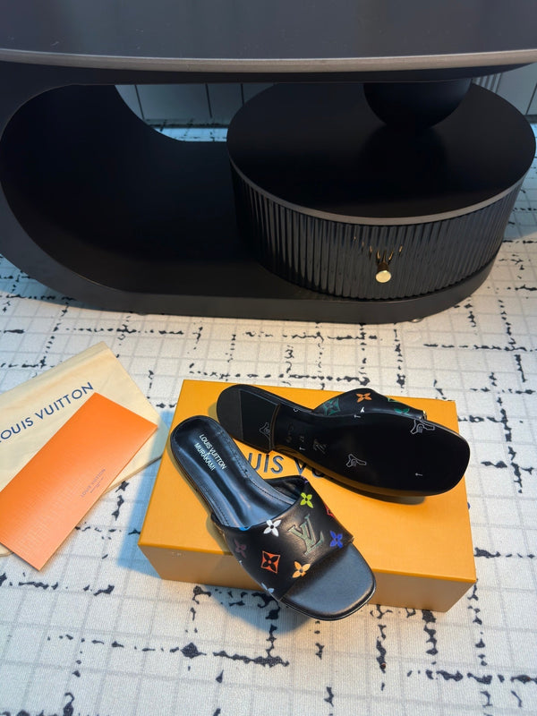 LV Mule plate 6AM LV x TM Black with Monogram Multicolore Leather 218904