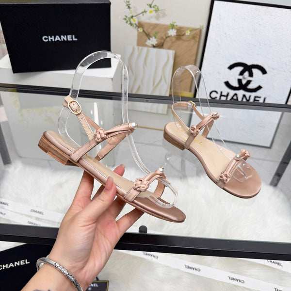 CC 2026 Pearl Sandal Beige Satin Leather 692021