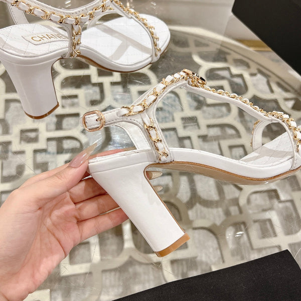 CC 26s Chain T-Strap Charm Sandals 8.5cm White Lambskin 736119