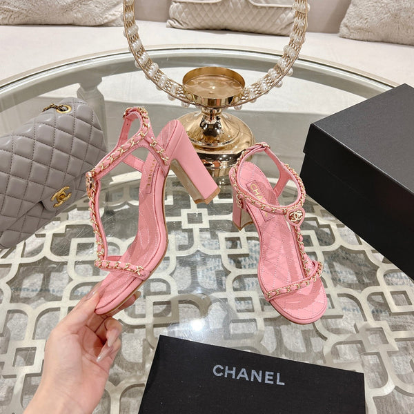 CC 26s Chain T-Strap Charm Sandals 8.5cm Light Pink Lambskin 736120