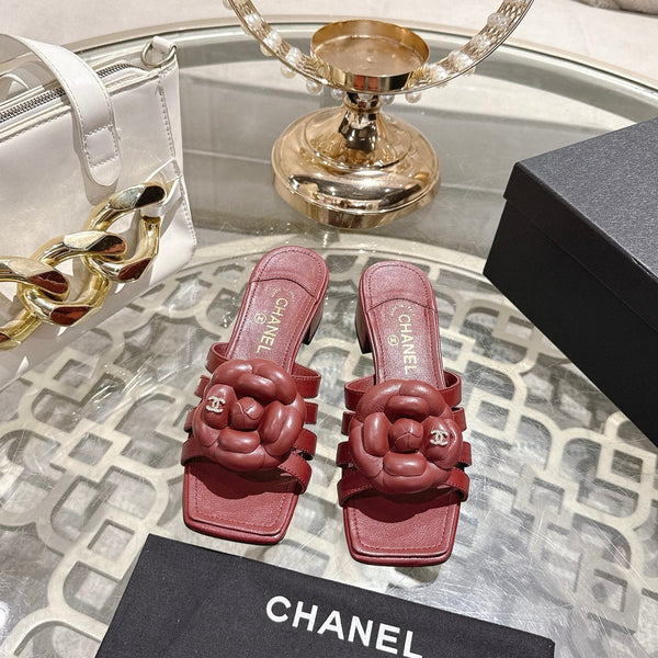 CC Camellia Slip-On Mules Burgundy Sheepskin 735982