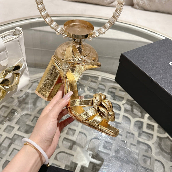 CC Camellia Flower Block Heel Sandals Gold Sheepskin 735985