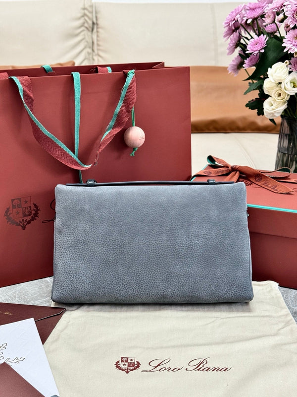 LP Extra Pouch Men's L29 Grey Cowhide 282260