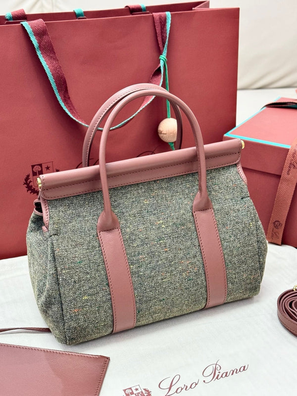 LP Loom L25 Muted Pink Cashmere Calfskin 282242