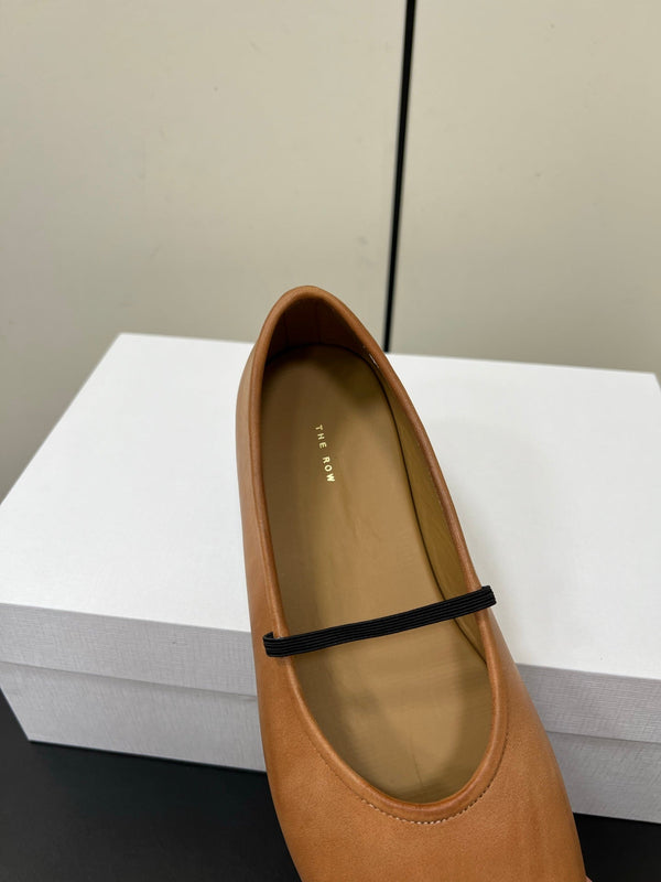 The Row Elastic Ballet Slipper In Gold Calfskin 340035