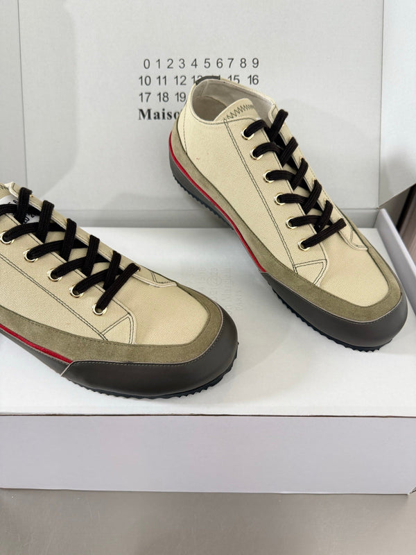 MM Traveler Sneaker Khaki Olive Canvas Sheeepskin 872469