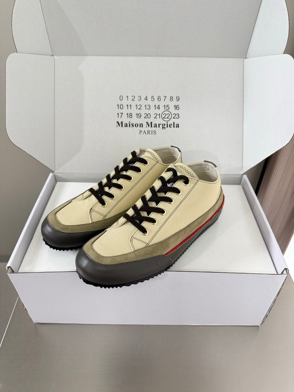 MM Traveler Sneaker Khaki Olive Canvas Sheeepskin 872469