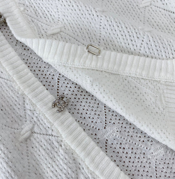CC 26s V-Neck Textured Knit Cardigan Cotton Viscose 423131