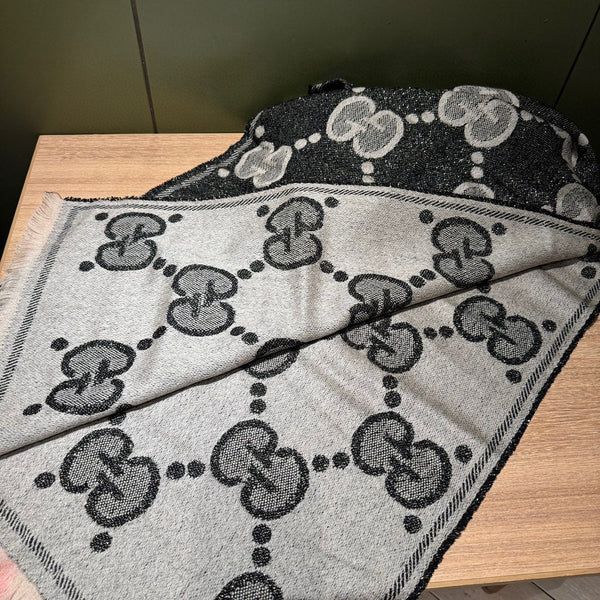 SCARF 195 CM IN BLACK AND LIGHT GRAY GG WOOL LAMÉ JACQUARD 403977