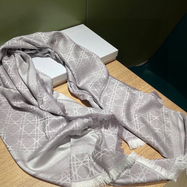 SQUARE SCARF 140 CM IN LIGHT PURPLE MIX WHITE WOOL AND SILK 415456