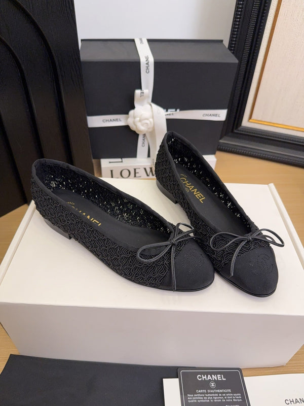 CC 25 Ballet Flats Black Mesh Fabric Black Grosgrain 277708