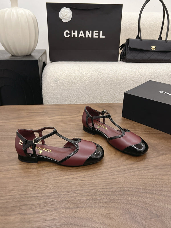 CC 26s Mary Jane Black Burgundy Lambskin Patent Leather 915326