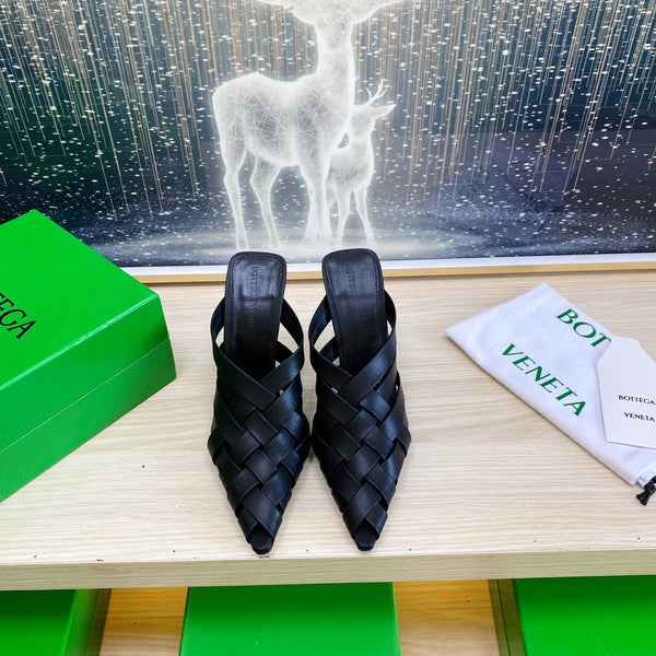 BV 26s Alfie High Mules 90mm Black Woven Calfskin