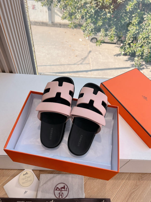 HM Chypre Sandal Pink Pastel Calfskin 202807