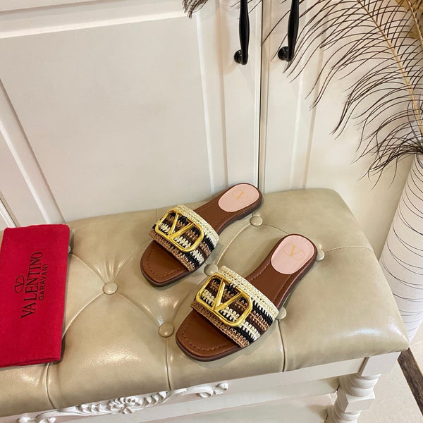 Vlogo Signature Slide Sandal 10mm With Crochet Embroidery