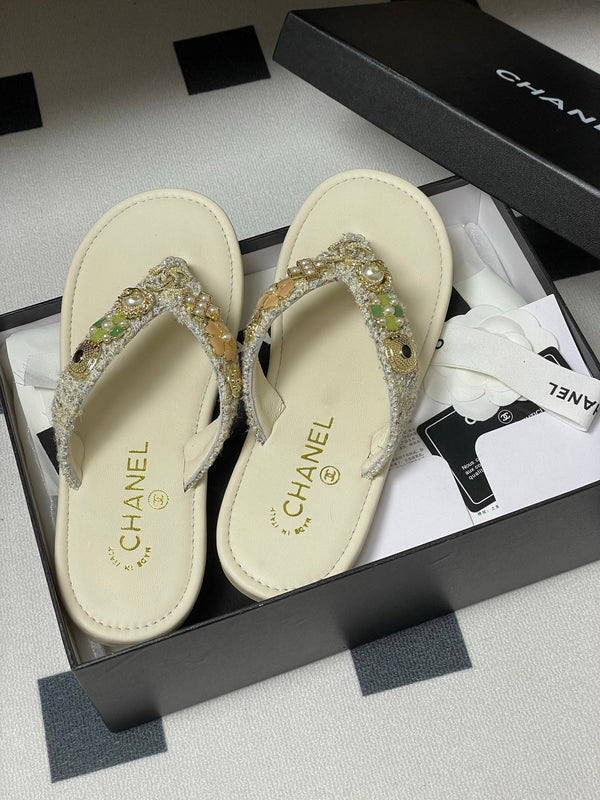 CC Spring-Summer 25P Thongs Cream Tweed anb Metal 247688