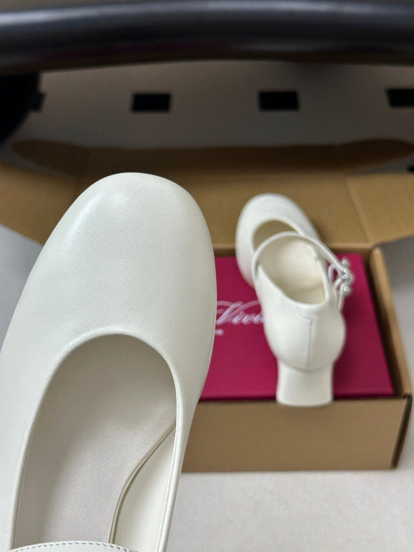 RV 26s Efflorescence Mary Jane Pumps 4.5cm Cream Leather 119462