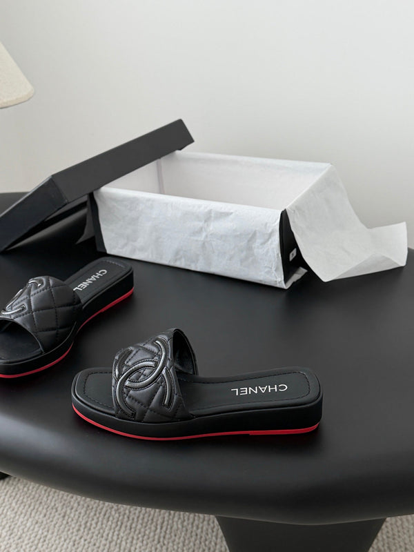 CC 26K Cambon Slippers Full Black Lambskin 670825