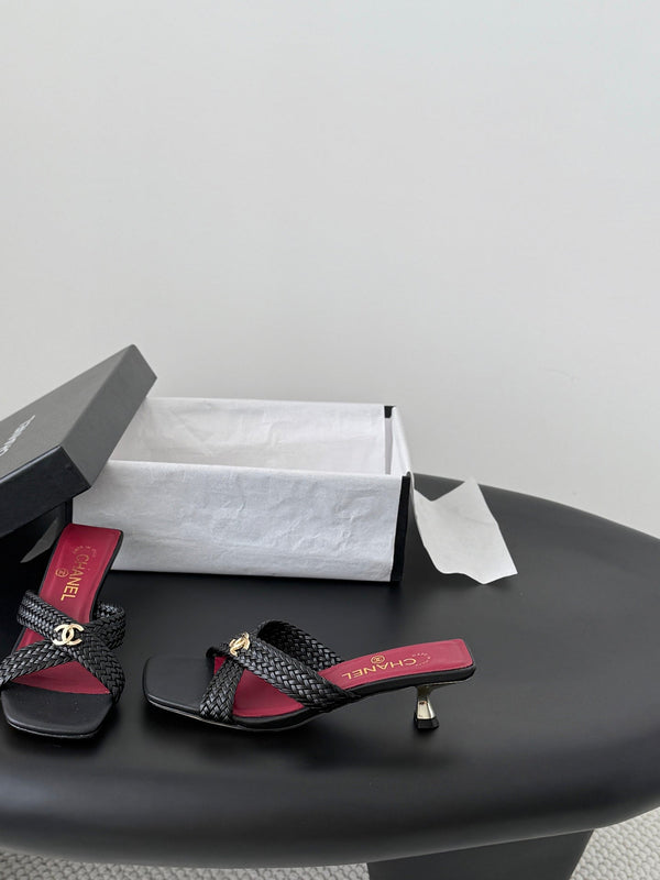 CC 26s Cross Slippers Black Lambskin 914971