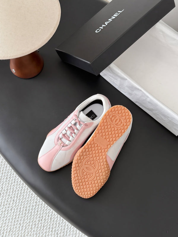 CC 26s Low-Top Retro Runner Sneakers Ivory Pink Suede Calfskin 969581
