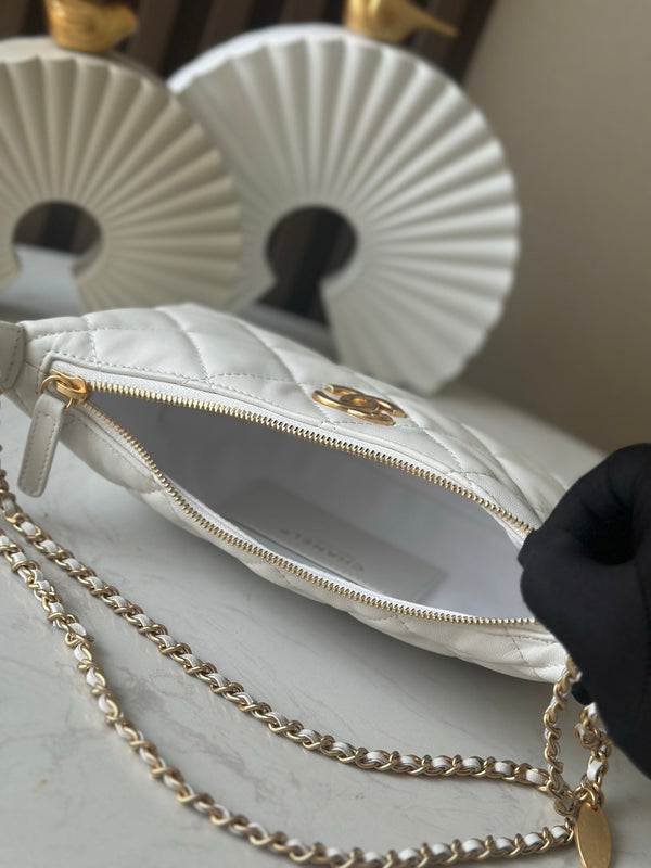 CC 26s Hobo Bag 26 In White Lambskin