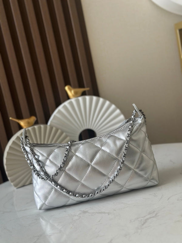 CC 26s Hobo Bag 26 In Silver Lambskin