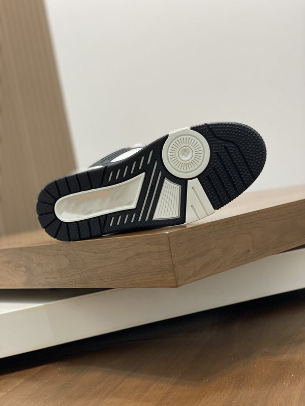LV TRAINER BLACK WHITE SNEAKER