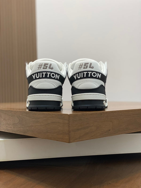 LV TRAINER BLACK WHITE SNEAKER