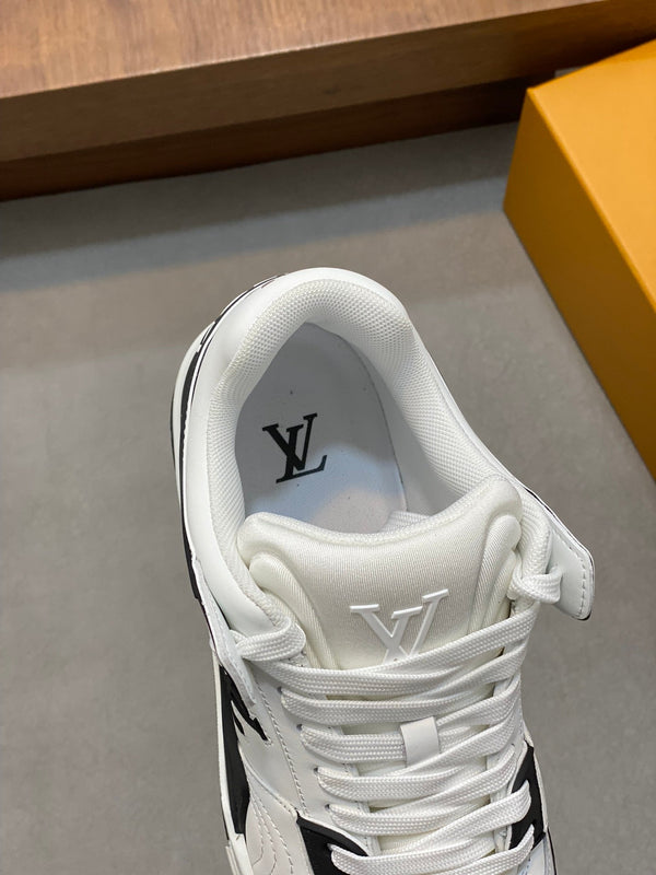 LV TRAINER BLACK WHITE SNEAKER